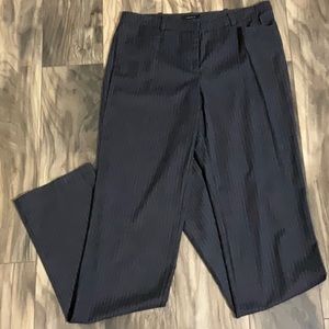Worthington Modern Fit Navy/Charcoal Pinstripe slacks - Size 6 Tall